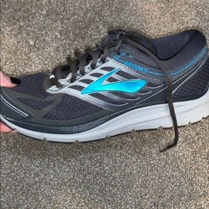 Brooks Addiction 13 Size 9